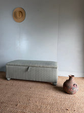 Load image into Gallery viewer, Blanket Box on Covered Bun Feet
