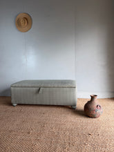 Load image into Gallery viewer, Blanket Box on Covered Bun Feet