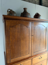 Load image into Gallery viewer, Georgian Mahogany Linen Press.