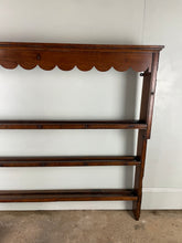 Load image into Gallery viewer, Georgian Scalloped Trimmed Plate Rack