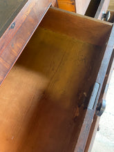 Load image into Gallery viewer, Victorian Oak Chest of Drawers with Mahogany Banding