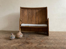 Load image into Gallery viewer, 18th Century Tavern Settle
