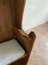 Load image into Gallery viewer, 18th Century Tavern Settle
