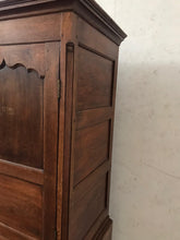 Load image into Gallery viewer, Very Large George III Oak Cupboard.