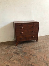 Load image into Gallery viewer, Beautiful Victorian Chest of Drawers with Brushing Tray.