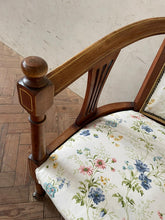 Load image into Gallery viewer, Edwardian Sofa