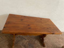 Load image into Gallery viewer, 20th C Swedish Pine Table