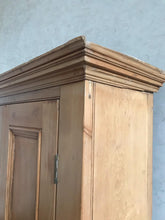 Load image into Gallery viewer, Large Antique Pine Cupboard