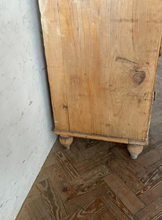 Load image into Gallery viewer, Victorian Pine Chest, lovely original legs