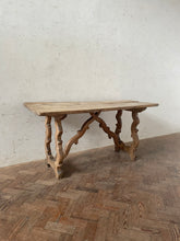 Load image into Gallery viewer, Spanish Oak Table