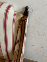 Load image into Gallery viewer, Edwardian Sofa