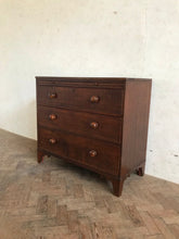 Load image into Gallery viewer, Beautiful Victorian Chest of Drawers with Brushing Tray.
