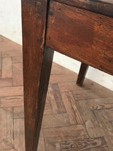 Load image into Gallery viewer, Petite Victorian Desk