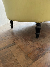 Load image into Gallery viewer, Victorian Chaise Longue