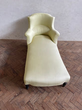 Load image into Gallery viewer, Victorian Chaise Longue
