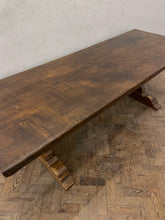 Load image into Gallery viewer, Large Oak Dining Table