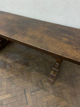 Load image into Gallery viewer, Large Oak Dining Table