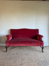 Load image into Gallery viewer, Beautiful Edwardian Sofa in the style of George II.
