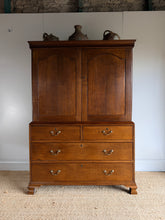 Load image into Gallery viewer, Georgian Mahogany Linen Press.
