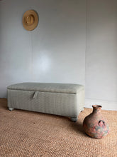 Load image into Gallery viewer, Blanket Box on Covered Bun Feet
