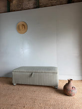 Load image into Gallery viewer, Blanket Box on Covered Bun Feet
