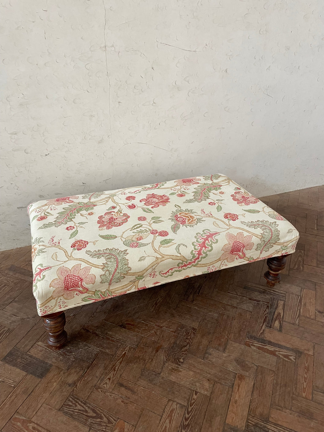 Colefax and Fowler Ottoman / Footstool