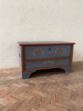 Load image into Gallery viewer, Large Blue Floral Hungarian Marriage Chest
