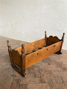 18th Century Cradle / Planter