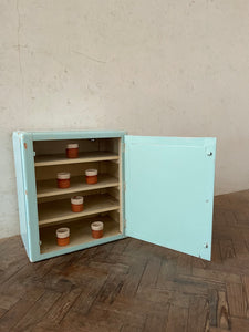 'American Diner' Bathroom Cabinet