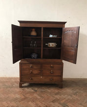 Load image into Gallery viewer, Very Large George III Oak Cupboard.
