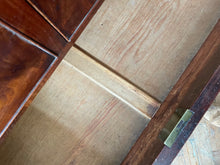 Load image into Gallery viewer, Medium Georgian Mahogany Chest
