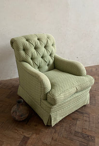 Howard Style Arm Chair with a  Button Back