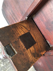 Georgian Mahogany Tilt Top Table