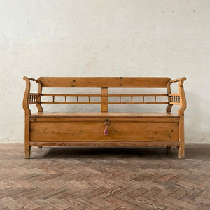 Antique Pine Settle, with storage