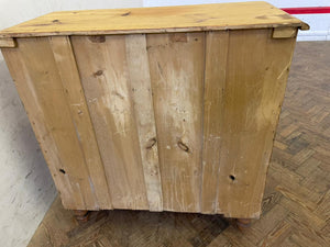 Antique Pine Chest of Drawers