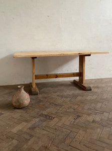Scrubbed Pine Table