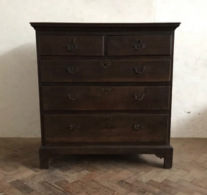 18th Century English Oak Chest of Drawers