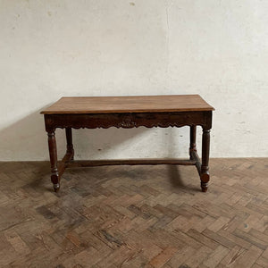 Antique Shell Detailed Carved Table