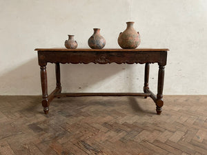 Antique Shell Detailed Carved Table