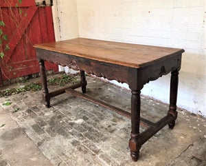Antique Shell Detailed Carved Table