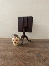 Load image into Gallery viewer, Georgian Mahogany Tilt Top Table
