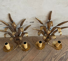 Load image into Gallery viewer, 70s Italian Wheat Sheaf Vintage Wall Sconces - rewired
