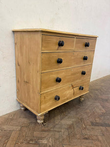 Victorian Pine Chest of Drawers - Black Handles